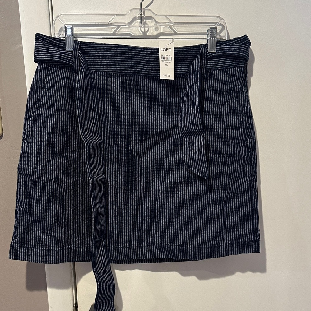 NWT LOFT Dark Blue Pinstripe Pencil Skirt
